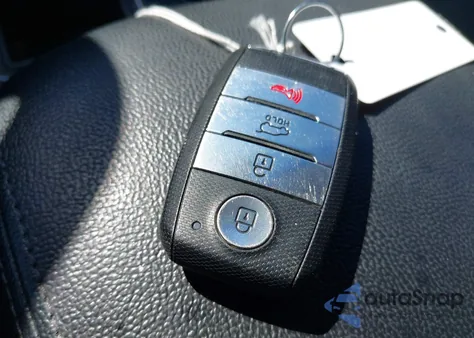 2017 Kia Sorento 3.3L Ex from USA, damaged, VIN 5XYPH4A59HG234524